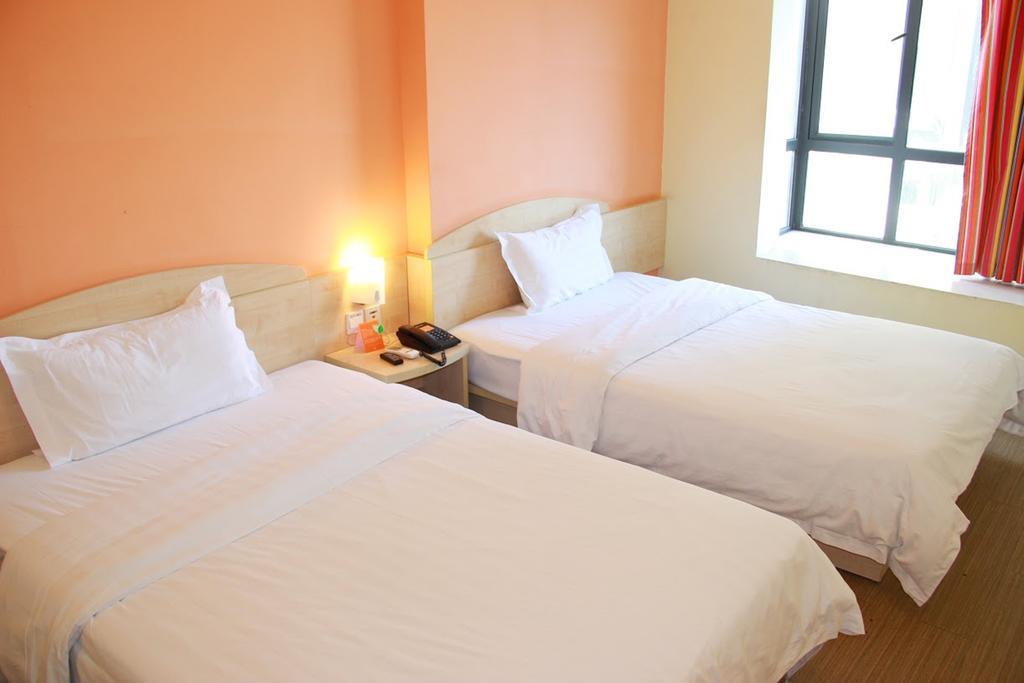 7Days Inn Guangzhou Tianhe Tangxia Junjing Huayuan Экстерьер фото