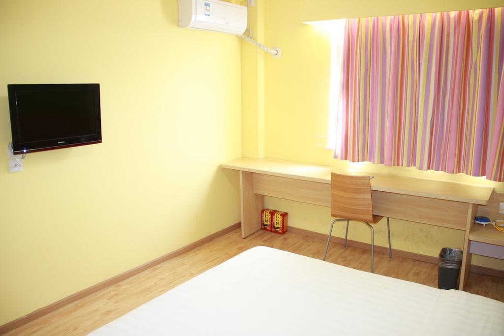 7Days Inn Guangzhou Tianhe Tangxia Junjing Huayuan Экстерьер фото