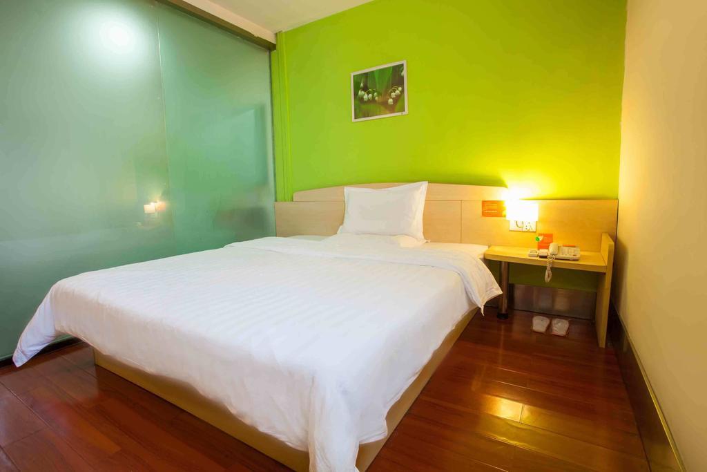 7Days Inn Guangzhou Tianhe Tangxia Junjing Huayuan Номер фото